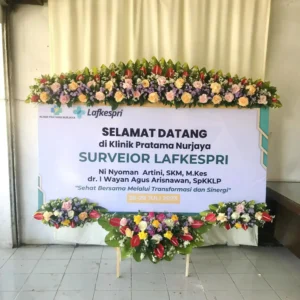 Karangan Papan Bunga Ucapan Selamat Solo 7