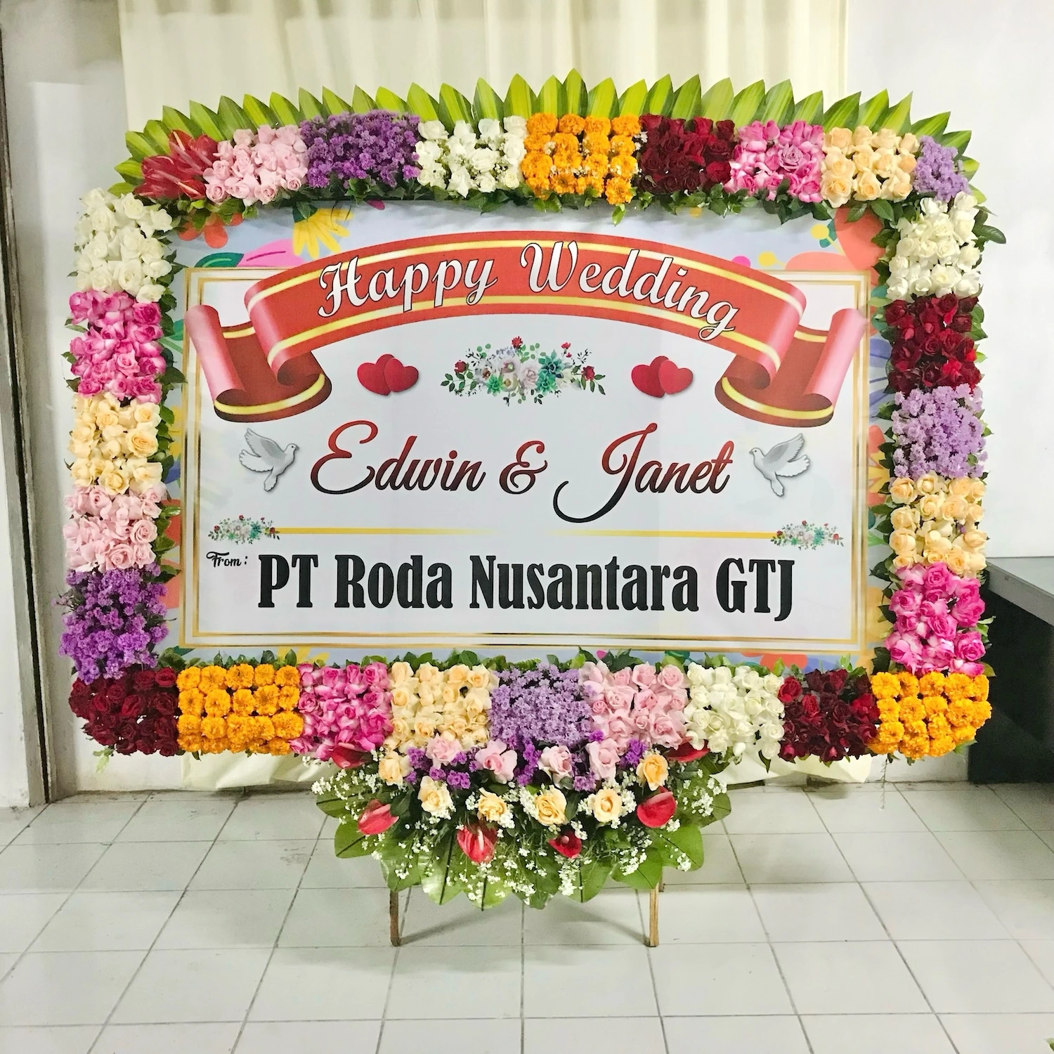 Karangan Papan Bunga Wedding Solo 1